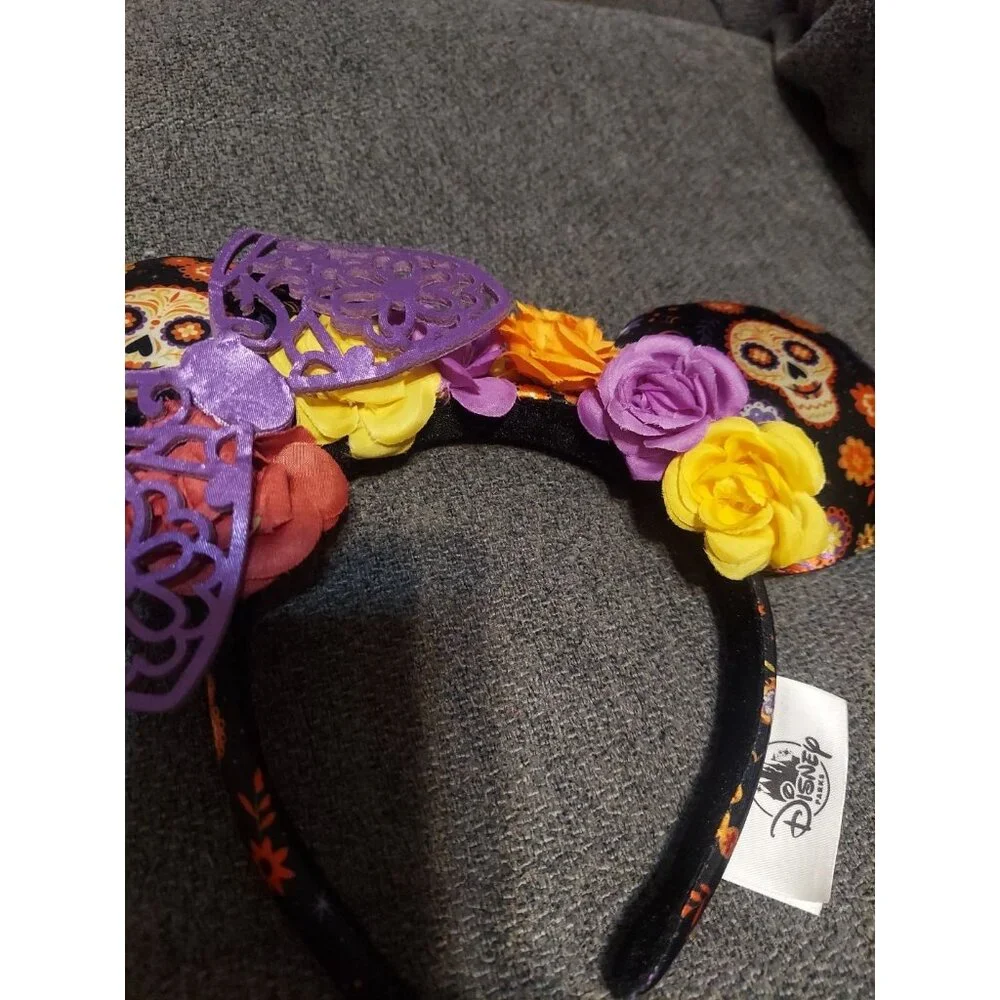 Disney Parks EPCOT Coco Day‎ Of The Dead Sugar Skull With Flowers Minnie Ears